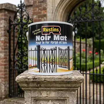 Peinture métal noir mat