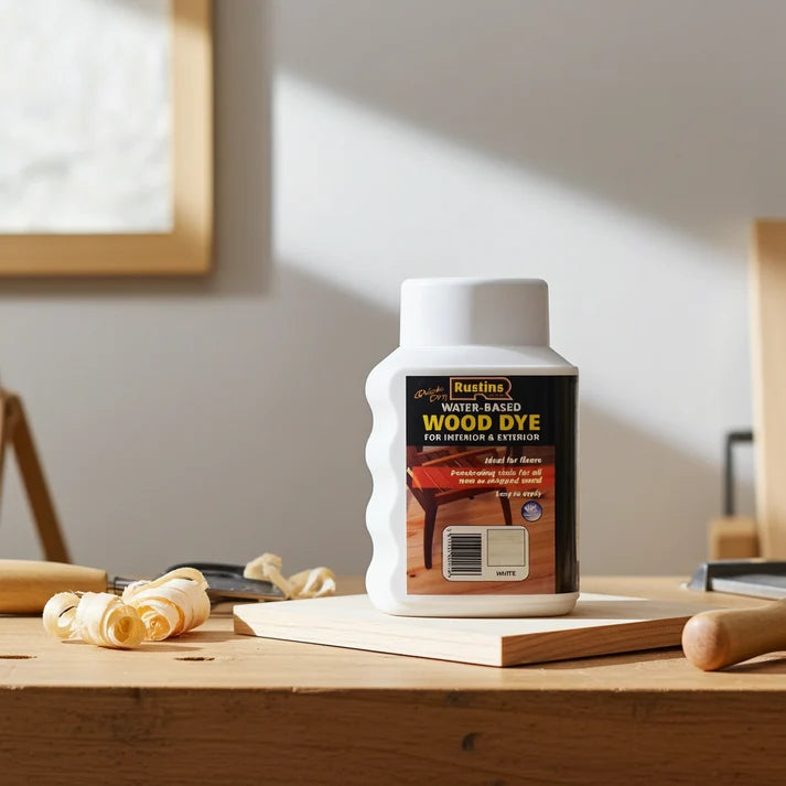 Teinture pour bois pour intérieur et extérieur ( 250 ml, 1 L & 2,5 L )